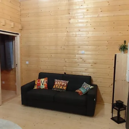 Des Roches 생-투르